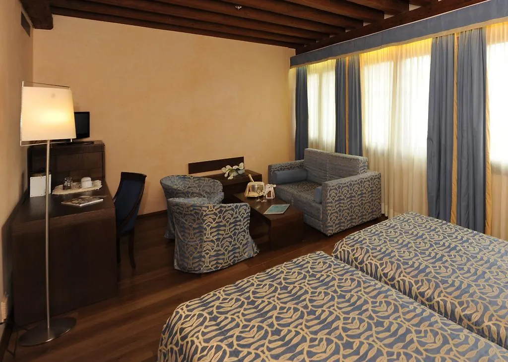 ****  Hotel Palazzo Selvadego Venecia Italia